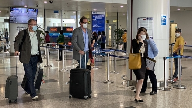 Bộ Y tế cho phép người nhập cảnh vào Việt Nam không phải cách ly