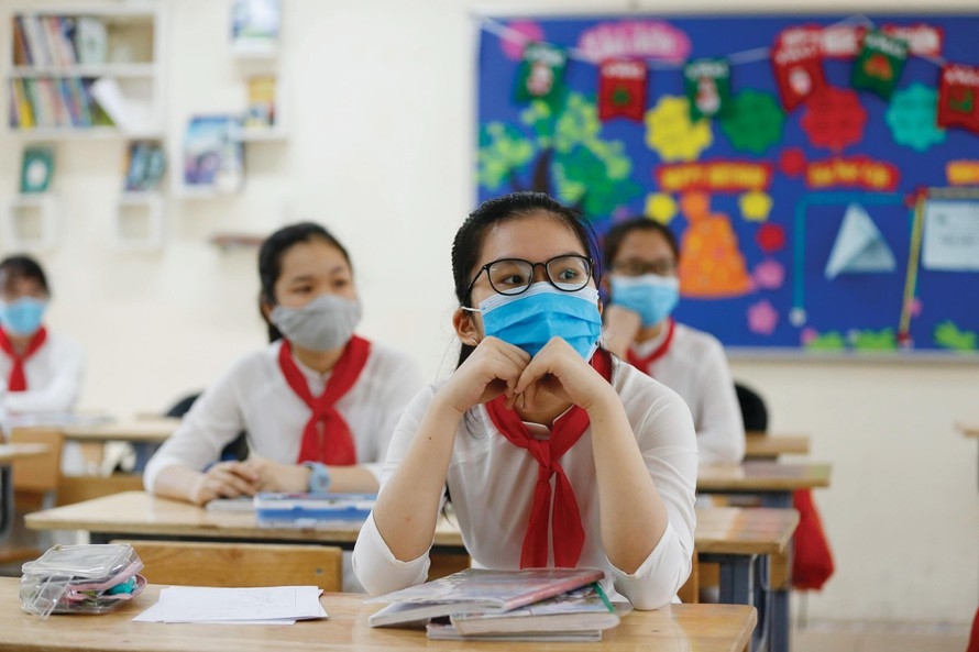 Hà Nội cho học sinh các khối từ lớp 7 đến lớp 12 đi học trực tiếp Hà Nội cho học sinh các khối từ lớp 7 đến lớp 12 đi học trực tiếp