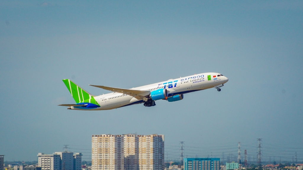 Bamboo Airways khai trương đường bay thẳng thương mại Việt Nam - Anh từ ngày 22/3/2022