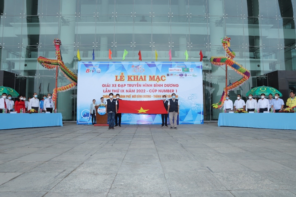 Giải xe đạp truyền hình Bình Dương (BTV) lần thứ XI quy tụ hơn 200 tay đua khắp cả nước Giải xe đạp truyền hình Bình Dương (BTV) lần thứ XI quy tụ hơn 200 tay đua khắp cả nước