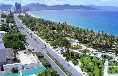 Hoàn thiện công tác quản lý chi đầu tư phát triển từ ngân sách nhà nước tại TP. Cam Ranh, tỉnh Khánh Hòa