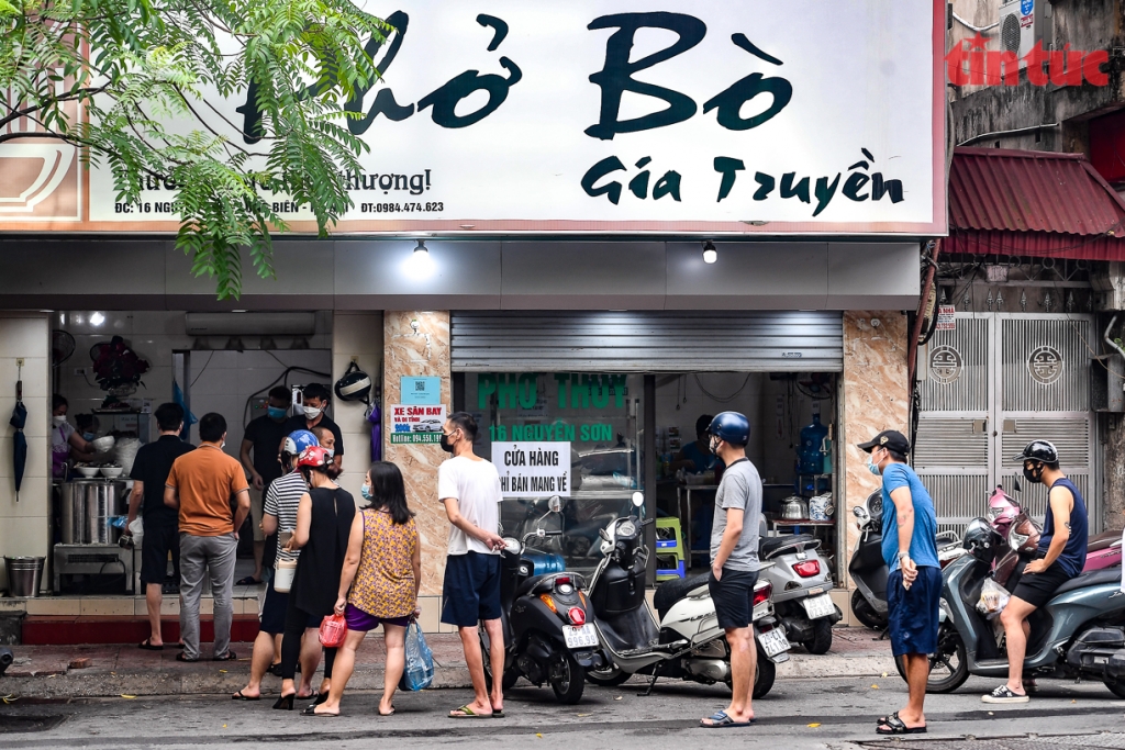 Từ 12 giờ ngày 16/9, Hà Nội mở một số dịch vụ với địa bàn chưa ghi nhận ca nhiễm cộng đồng Từ 12 giờ ngày 16/9, Hà Nội mở một số dịch vụ với địa bàn chưa ghi nhận ca nhiễm cộng đồng