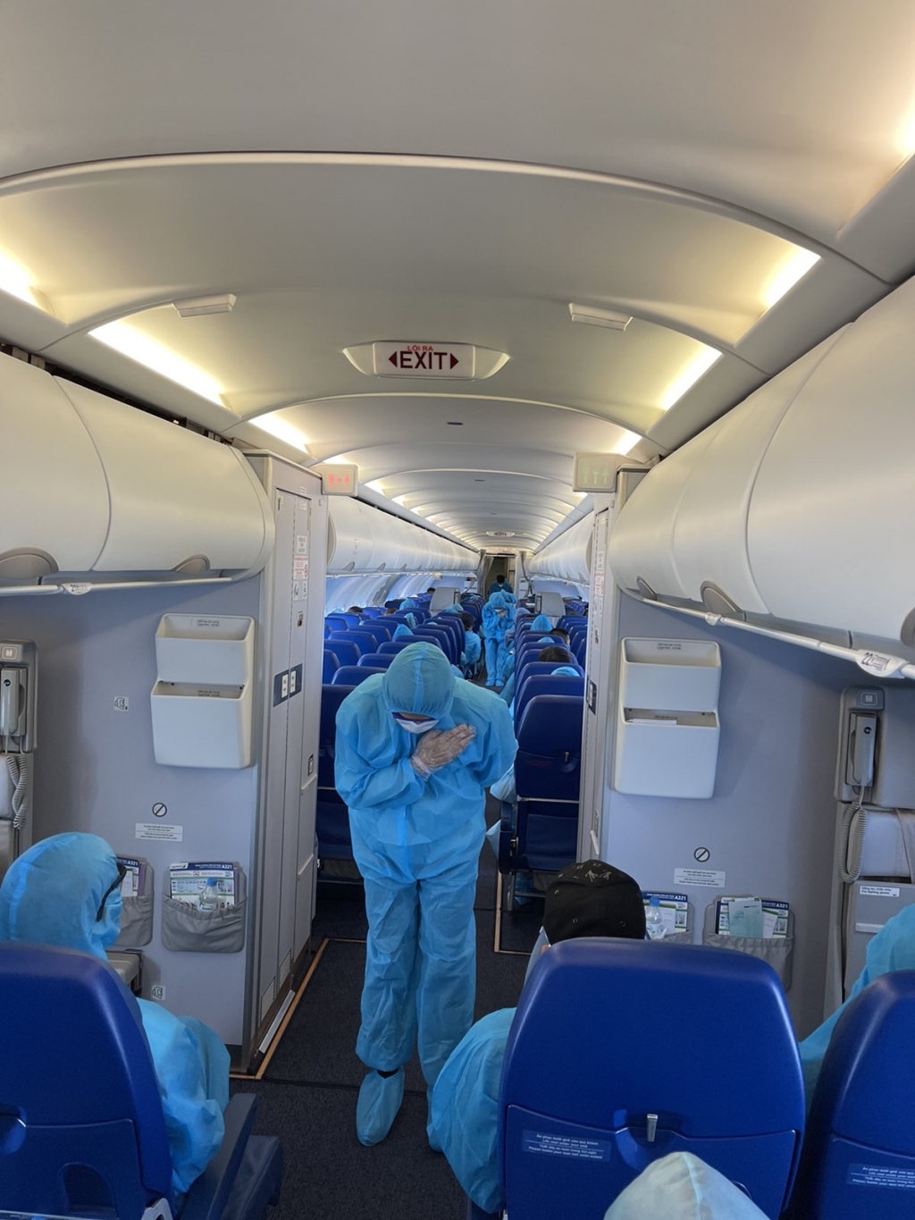 Bamboo Airways đưa gần 1.500 công dân Hà Tĩnh hồi hương sau chuỗi 7 chuyến bay Bamboo Airways đưa gần 1.500 công dân Hà Tĩnh hồi hương sau chuỗi 7 chuyến bay