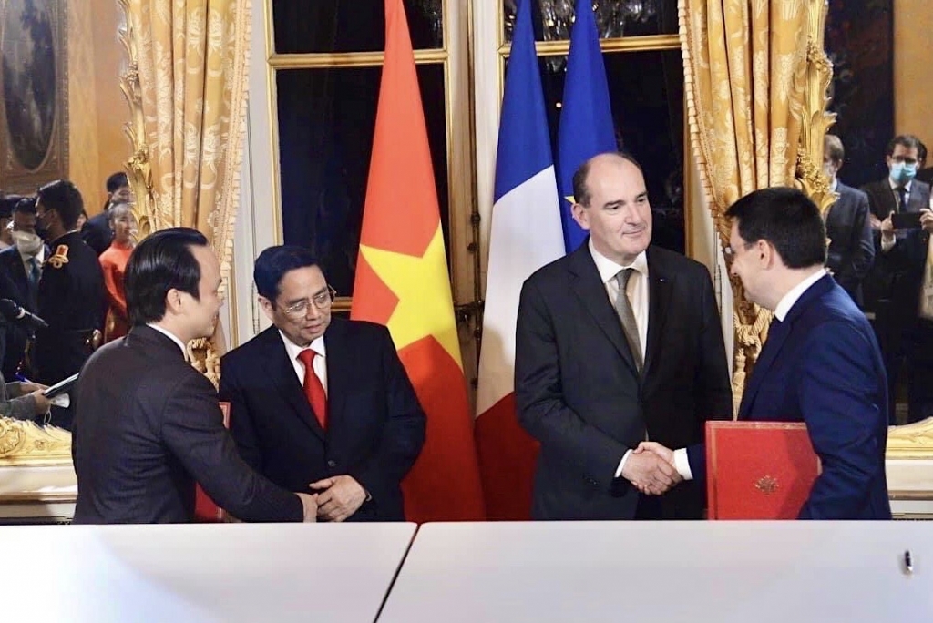 Bamboo Airways ký thỏa thuận 2 tỷ Euro mua động cơ và trang thiết bị máy bay với Safran Bamboo Airways ký thỏa thuận 2 tỷ Euro mua động cơ và trang thiết bị máy bay với Safran