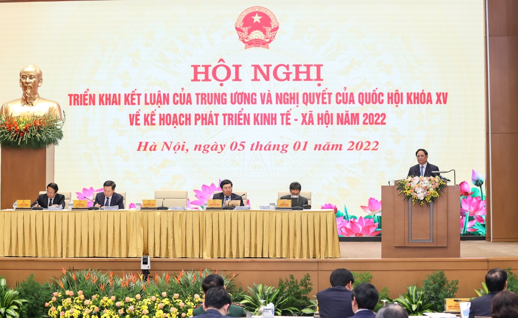 Phấn đấu năm 2022 là năm chiến thắng dịch bệnh, kinh tế phục hồi và phát triển Phấn đấu năm 2022 là năm chiến thắng dịch bệnh, kinh tế phục hồi và phát triển