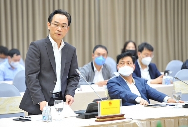 Lịch đưa học sinh trở lại trường không nên phụ thuộc vào việc tiêm vaccine
