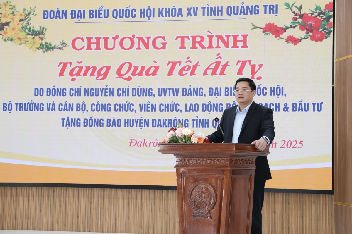 Nhân dịp Tết Nguyên đán Ất Tỵ 2025, Đoàn công tác Bộ Kế hoạch và Đầu tư tri ân tại Quảng Trị Nhân dịp Tết Nguyên đán Ất Tỵ 2025, Đoàn công tác Bộ Kế hoạch và Đầu tư tri ân tại Quảng Trị