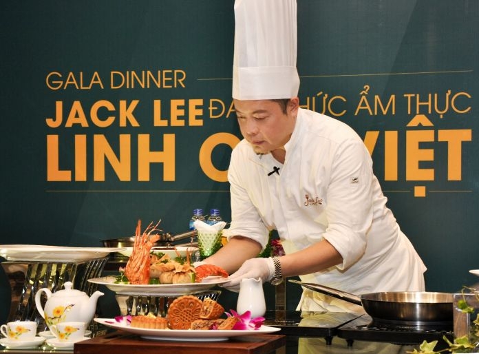 CEO Đặng Đức Thành và hành trình hơn 25 năm đi tìm và phát triển nhân sâm Wisconsin Hoa Kỳ CEO Đặng Đức Thành và hành trình hơn 25 năm đi tìm và phát triển nhân sâm Wisconsin Hoa Kỳ
