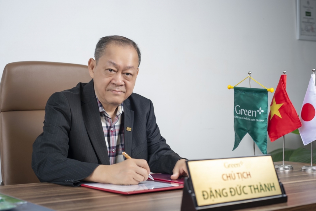CEO Đặng Đức Thành và hành trình hơn 25 năm đi tìm và phát triển nhân sâm Wisconsin Hoa Kỳ CEO Đặng Đức Thành và hành trình hơn 25 năm đi tìm và phát triển nhân sâm Wisconsin Hoa Kỳ