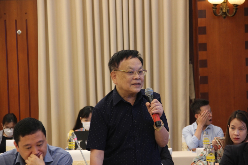 Chuyên gia, doanh nghiệp chia sẻ góc nhìn về triển vọng tăng trưởng kinh tế 2022 Chuyên gia, doanh nghiệp chia sẻ góc nhìn về triển vọng tăng trưởng kinh tế 2022