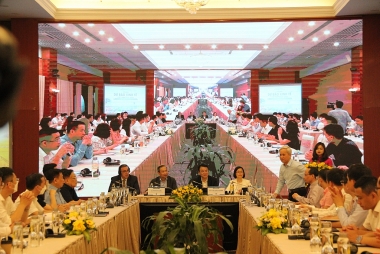 Chuyên gia, doanh nghiệp chia sẻ góc nhìn về triển vọng tăng trưởng kinh tế 2022