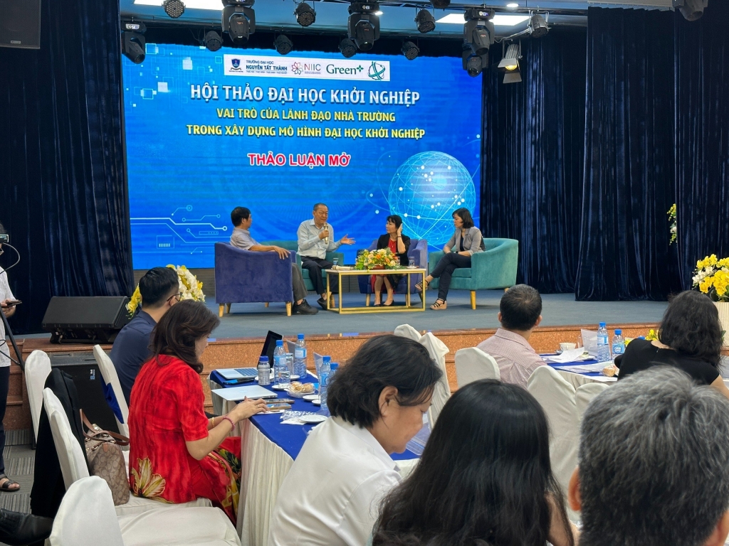 Số cuộc thi khởi nghiệp đổi mới sáng tạo tại các trường nhiều, nhưng dự án từ sinh viên starup lại rất ít Số cuộc thi khởi nghiệp đổi mới sáng tạo tại các trường nhiều, nhưng dự án từ sinh viên starup lại rất ít