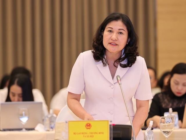 Vì sao việc hỗ trợ tiền thuê nhà trọ cho người lao động ở một số địa phương còn chậm?