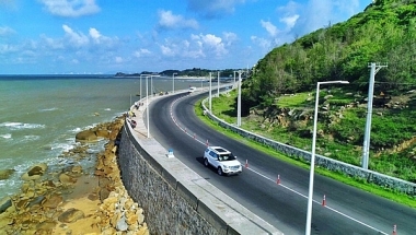 Vốn đầu tư công năm 2022 dự kiến tăng 8,3%, tập trung vào các tuyến đường ven biển