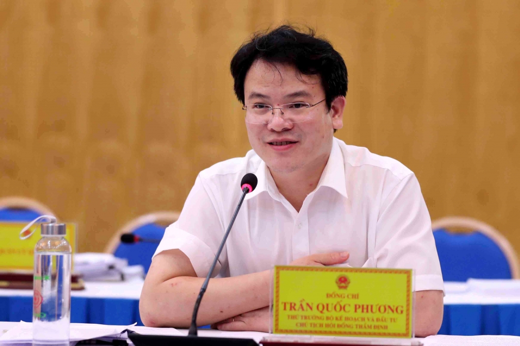 Khơi thông nguồn vốn đầu tư công, thúc đẩy tăng trưởng nhanh và bền vững