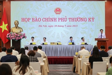 Kinh tế-xã hội 9 tháng đầu năm: Tháng sau tốt hơn tháng trước, quý sau cao hơn quý trước