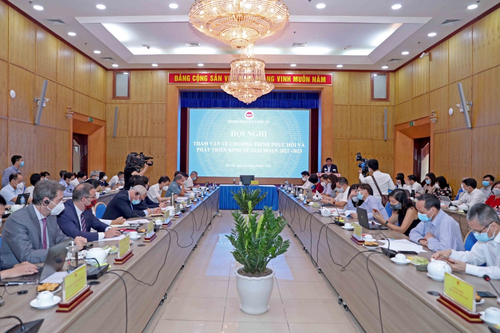 Cần xây dựng Chương trình phục hồi, để không lỡ nhịp khi bước vào  Cần xây dựng Chương trình phục hồi, để không lỡ nhịp khi bước vào