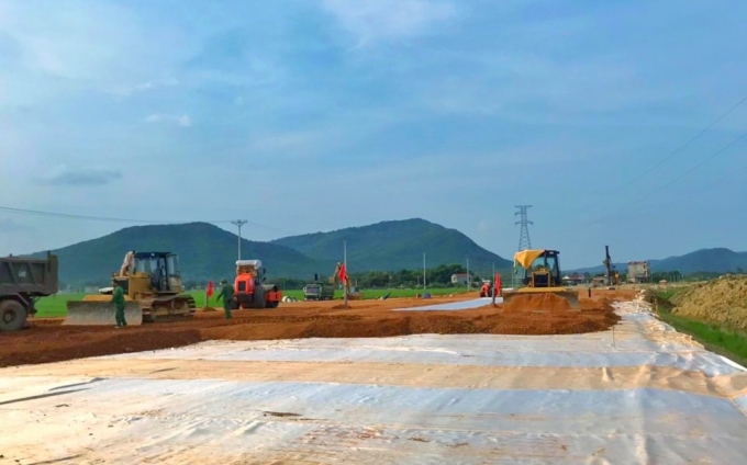 Tiếp tục gỡ vướng về nguồn vật liệu thi công Dự án cao tốc Bắc - Nam phía Đông Tiếp tục gỡ vướng về nguồn vật liệu thi công Dự án cao tốc Bắc - Nam phía Đông