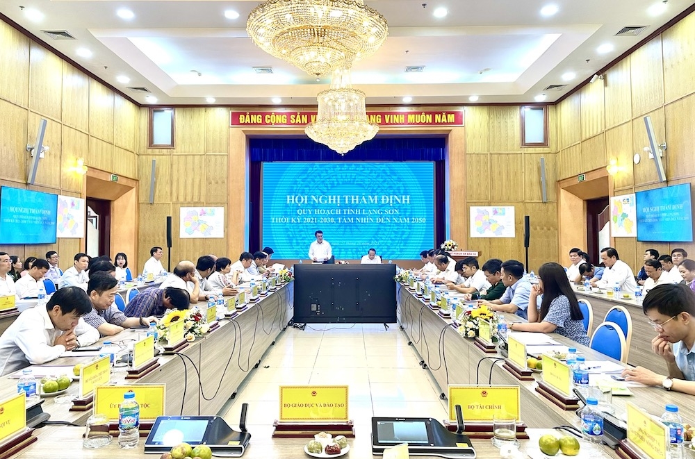 Phát triển Lạng Sơn trở thành trung tâm dịch vụ logistics cửa khẩu hiện đại của cả nước Phát triển Lạng Sơn trở thành trung tâm dịch vụ logistics cửa khẩu hiện đại của cả nước