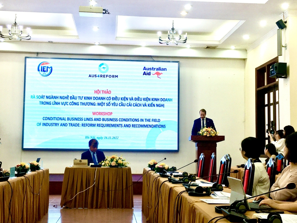 Các điều kiện kinh doanh trong ngành Công thương vẫn đang tập trung vào các yêu cầu về cơ sở vật chất Các điều kiện kinh doanh trong ngành Công thương vẫn đang tập trung vào các yêu cầu về cơ sở vật chất