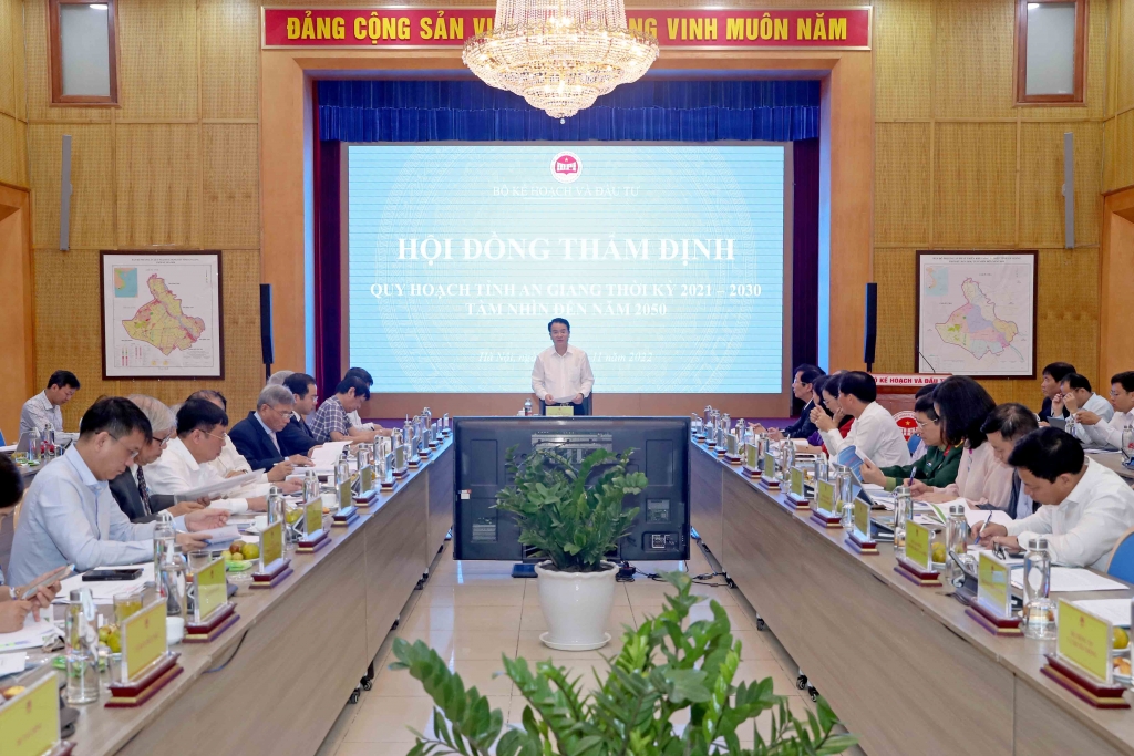 Quy hoạch tỉnh 2021-2030: Khơi thông điểm nghẽn để An Giang phát triển nhanh, bền vững Quy hoạch tỉnh 2021-2030: Khơi thông điểm nghẽn để An Giang phát triển nhanh, bền vững