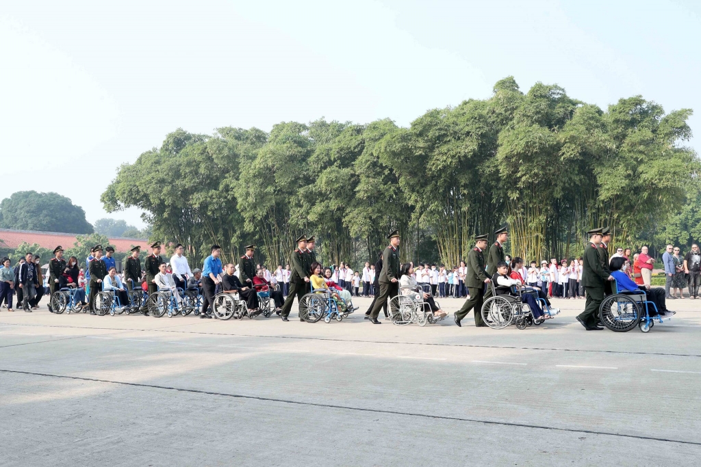 Kết nối yêu thương, lan tỏa hạnh phúc và những trái ngọt Kết nối yêu thương, lan tỏa hạnh phúc và những trái ngọt