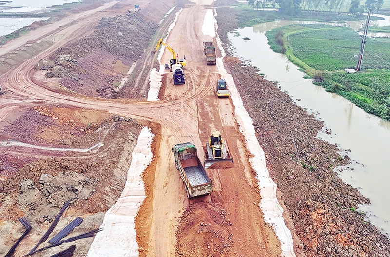 Sửa đổi Luật Đầu tư công: Bảo đảm tính khả thi, chặt chẽ trong quản lý, nhưng vẫn gỡ được các vướng mắc