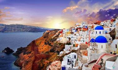 Một Santorini thanh khiết