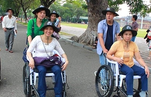 Cung cấp các sản phẩm du lịch cho người khuyết tật:  Góc nhìn từ doanh nghiệp lữ hành