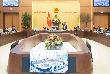 Chốt bổ sung 6 dự án luật, điều chỉnh thời gian trình 1 dự án luật trong Chương trình xây dựng luật năm 2025