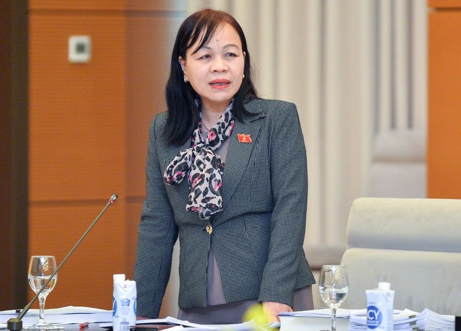 Có sự “đứt gãy” giữa nội dung chương trình cũ ở cấp học dưới và chương trình mới ở cấp học trên Có sự “đứt gãy” giữa nội dung chương trình cũ ở cấp học dưới và chương trình mới ở cấp học trên