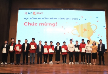 MB Company Tour: Từ sinh viên đến trải nghiệm một ngày làm nhân sự IT