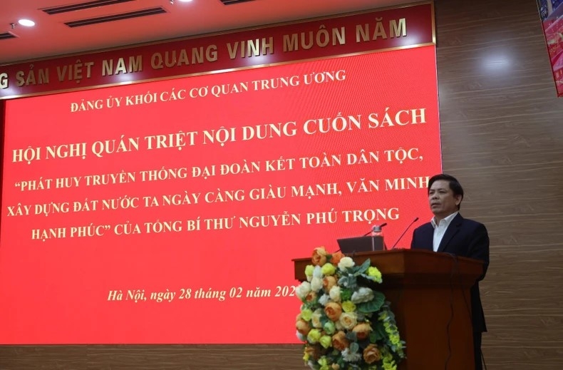 Tổng Bí thư Nguyễn Phú Trọng: Người hạnh phúc nhất là người mang lại hạnh phúc cho nhiều người Tổng Bí thư Nguyễn Phú Trọng: Người hạnh phúc nhất là người mang lại hạnh phúc cho nhiều người