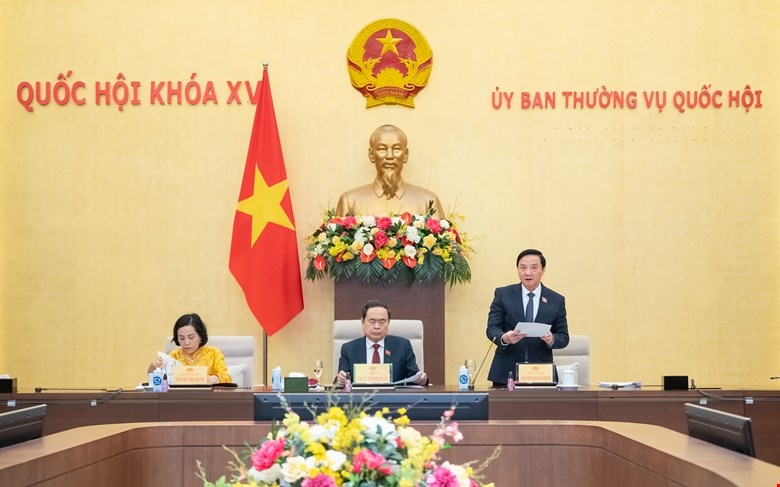 Ông Lê Minh Hoan và ông Vũ Hồng Thanh được bầu giữ chức Phó Chủ tịch Quốc hội