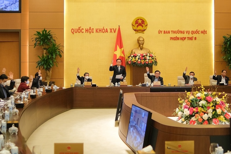 Ủy ban Thường vụ Quốc hội cho phép tăng giờ làm thêm