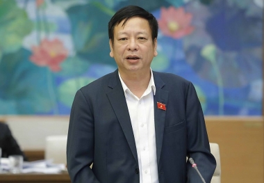 Băn khoăn việc người dân tự nguyện đăng ký làm căn cước công dân cho trẻ dưới 14 tuổi
