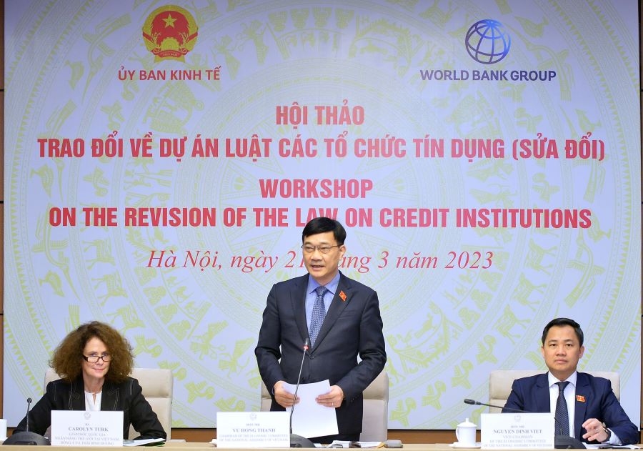Hoàn thiện cơ chế để chấm dứt tình trạng sở hữu chéo trong lĩnh vực ngân hàng Hoàn thiện cơ chế để chấm dứt tình trạng sở hữu chéo trong lĩnh vực ngân hàng