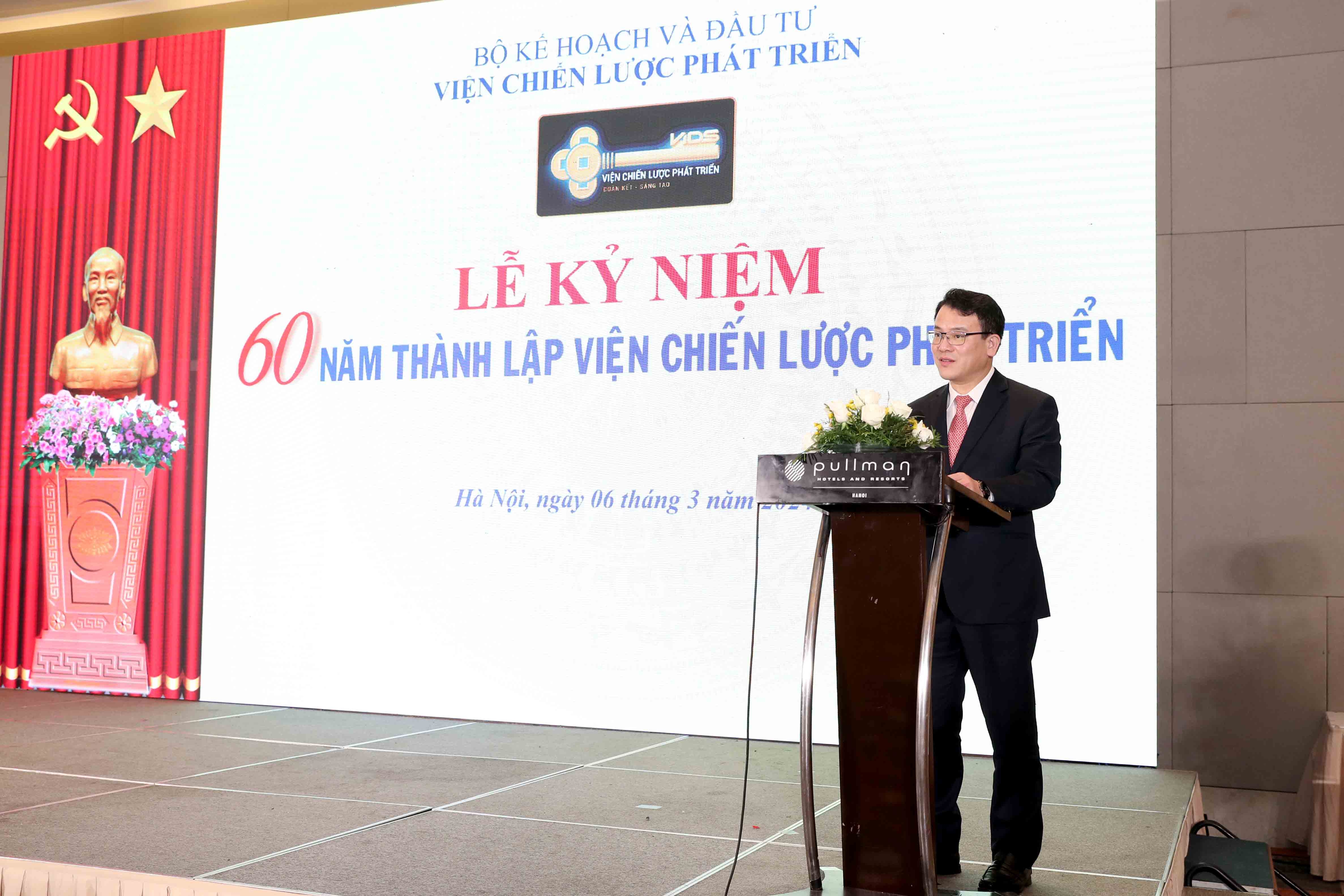 Viện Chiến lược phát triển có vị trí quan trọng hàng đầu trong nghiên cứu chiến lược, quy hoạch phát triển cho quốc gia