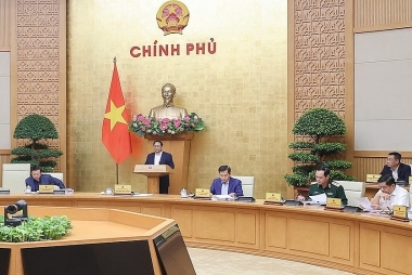 Xây dựng, hoàn thiện hệ thống pháp luật phải tránh "xin – cho"