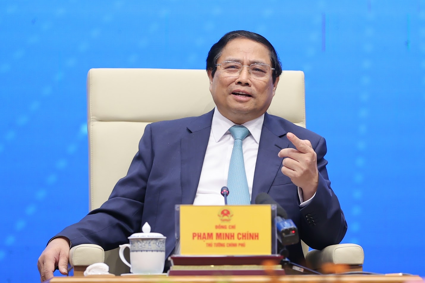 Toàn thể thanh niên Việt Nam phát huy tinh thần "5 xung kích" trong thực hiện nhiệm vụ chuyển đổi số quốc gia Toàn thể thanh niên Việt Nam phát huy tinh thần "5 xung kích" trong thực hiện nhiệm vụ chuyển đổi số quốc gia