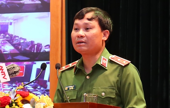 Bộ Công an cảnh báo tội phạm cướp tài sản tại ngân hàng, siêu thị Bộ Công an cảnh báo tội phạm cướp tài sản tại ngân hàng, siêu thị