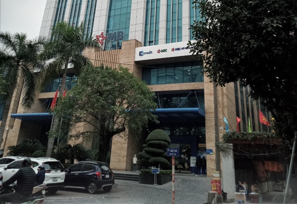 Thủ tướng yêu cầu Ngân hàng Nhà nước chỉ đạo các tổ chức tín dụng công khai mặt bằng lãi suất cho vay