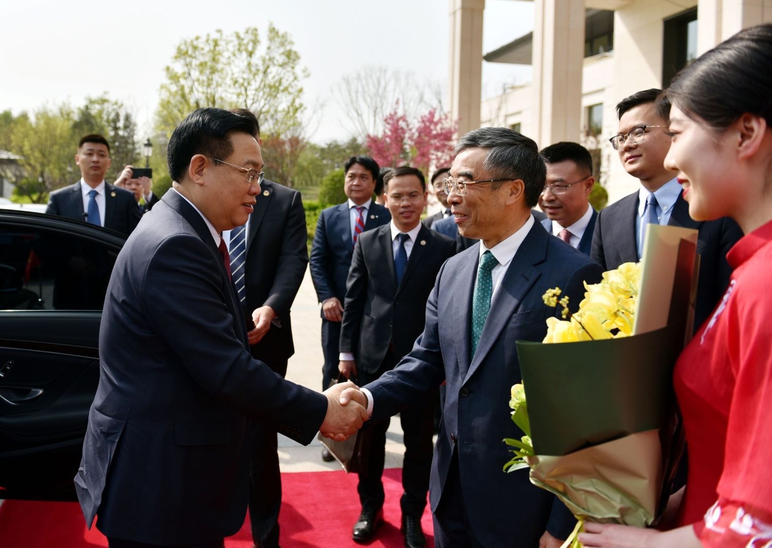 Các hoạt động hợp tác kinh tế, thương mại, đầu tư... giữa Việt Nam – Trung Quốc sẽ ngày càng sôi động, hiệu quả hơn Các hoạt động hợp tác kinh tế, thương mại, đầu tư... giữa Việt Nam – Trung Quốc sẽ ngày càng sôi động