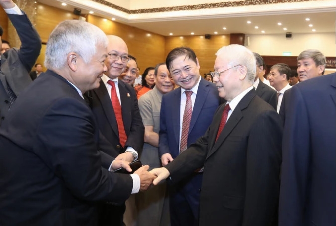 HỘI NGHỊ CHIẾN LƯỢC PHÁT TRIỂN KINH TẾ TƯ NHÂN 2024  ĐƯA RA BỨC TRANH TỔNG QUAN VỀ NGUỒN VỐN VÀ GIẢI PHÁP PHÁT TRIỂN KINH TẾ TƯ NHÂN VIỆT NAM HỘI NGHỊ CHIẾN LƯỢC PHÁT TRIỂN KINH TẾ TƯ NHÂN 2024  ĐƯA RA BỨC TRANH TỔNG QUAN VỀ NGUỒN VỐN VÀ GIẢI PHÁP PHÁT TRIỂN KINH TẾ TƯ NHÂN VIỆT NAM