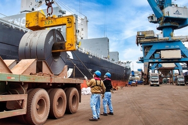 Tập đoàn Hòa Phát đặt kết hoạch lãi suy giảm trong năm 2022