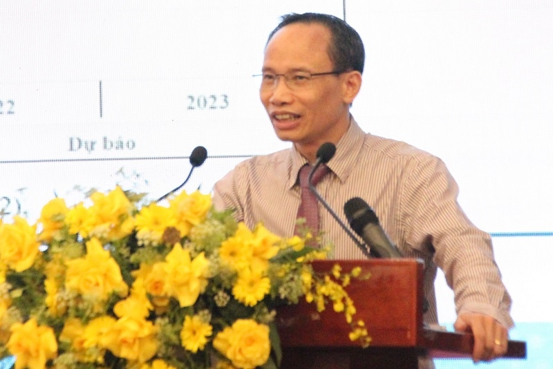 TS. Cấn Văn Lực: Ở kịch bản tích cực, GDP Việt Nam năm 2022 sẽ tăng từ 6-6,5%. TS. Cấn Văn Lực: Ở kịch bản tích cực, GDP Việt Nam năm 2022 sẽ tăng từ 6-6,5%
