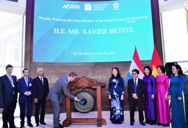 Thủ tướng Luxembourg Xavier Bettel làm việc tại Sở GDCK TP. Hồ Chí Minh