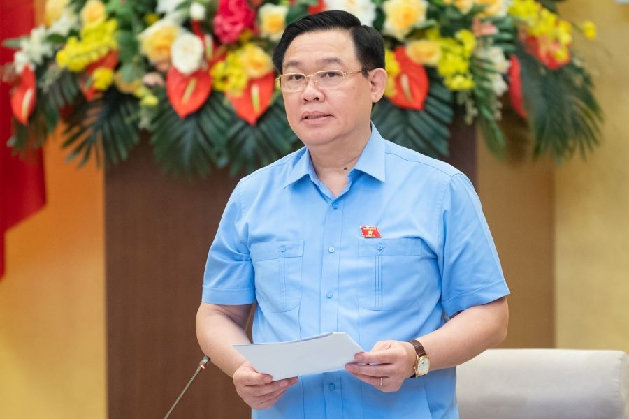 Khối lượng công việc tại Kỳ họp thứ 5 của Quốc hội rất nặng nề… Khối lượng công việc tại Kỳ họp thứ 5 của Quốc hội rất nặng nề…