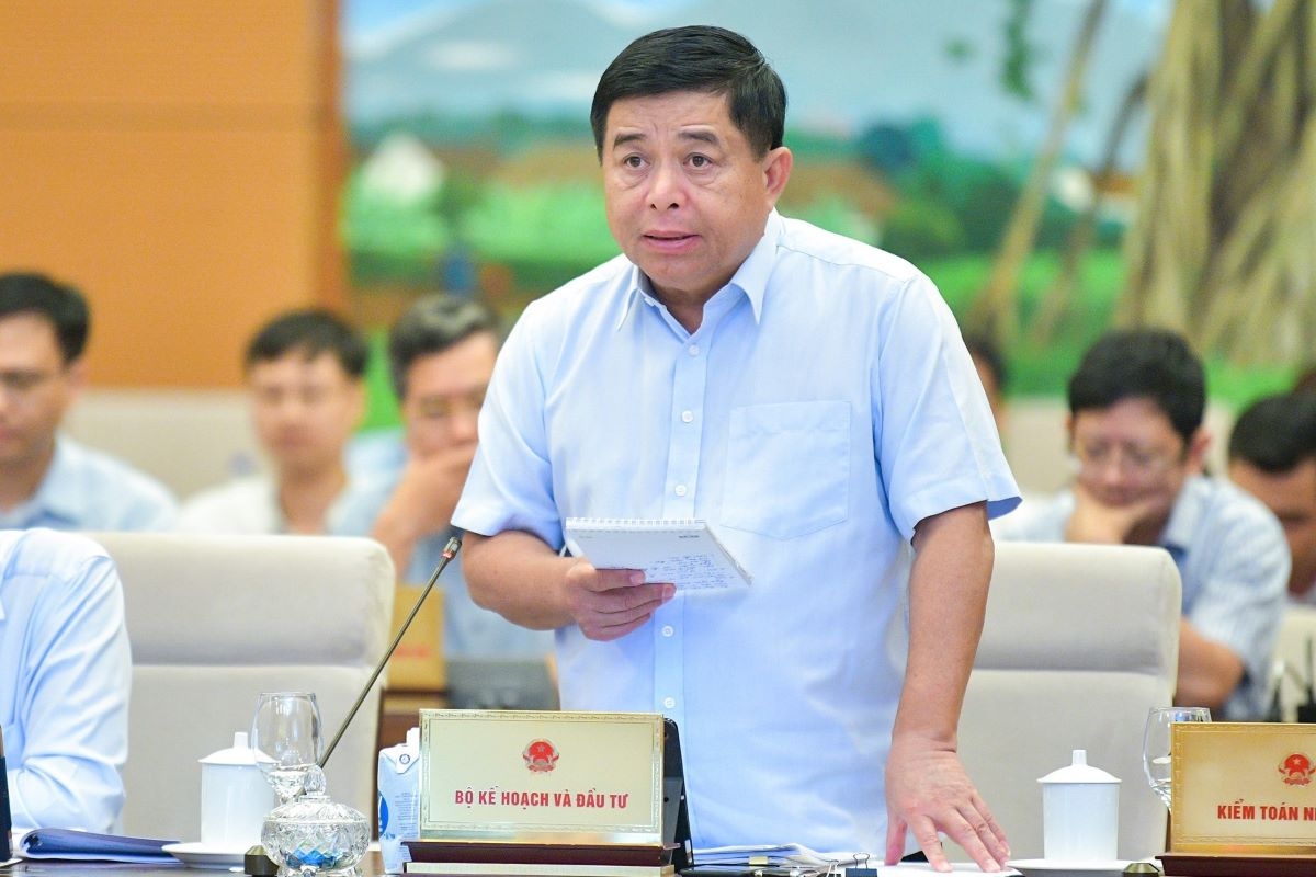 Dự báo đến hết năm 2024, tình hình kinh tế còn gặp nhiều thách thức