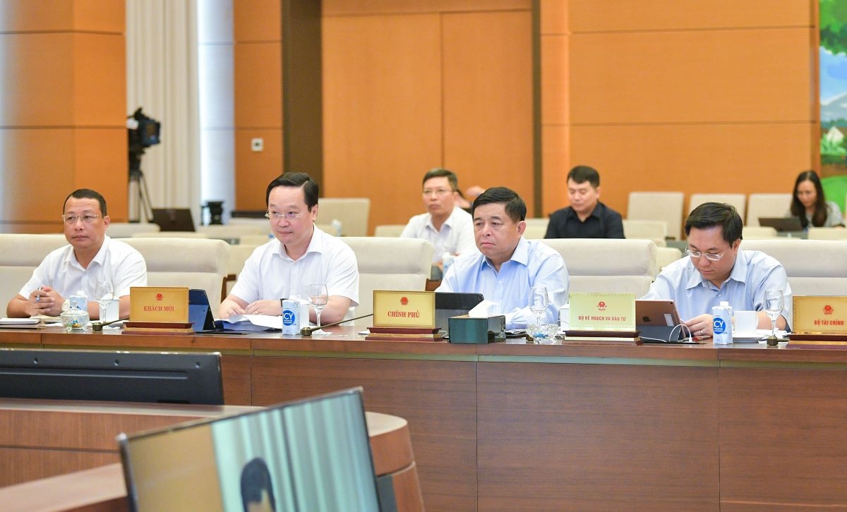 Để tạo tiền đề cho phát triển Nghệ An, cần sửa đổi, hoàn thiện một bước các cơ chế, chính sách đặc thù